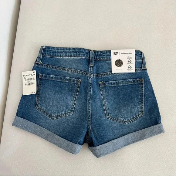BP Mid Rise Roll Cuff Denim Shorts Authentic Blue Wash Size 26 - Picture 2 of 6